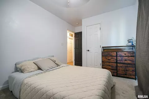 Bedroom - 1217 E Locust St, Canton, IL 61520 photo 5 of 6