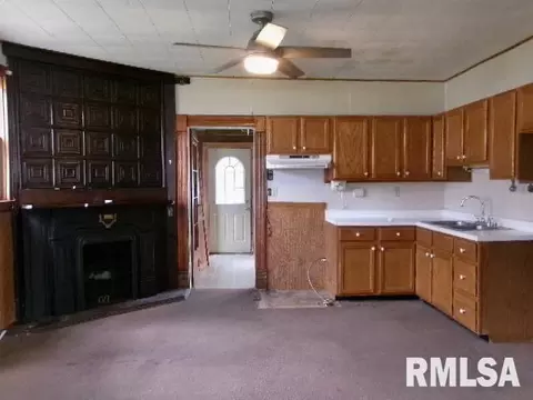 Other - 638 Elm St, Canton, IL 61520 photo 2 of 6