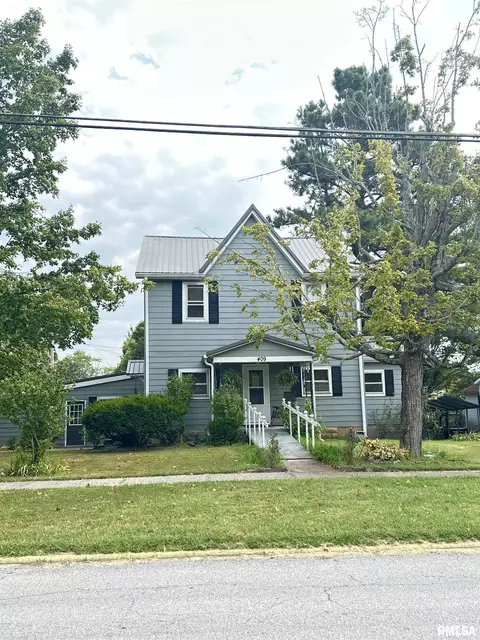 Exterior - 409 W Spring St, Anna, IL 62906 photo 3 of 3