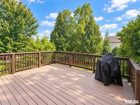 Exterior - 6408 W Hazel Nut Dr, Edwards, IL 61528 photo 5 of 6