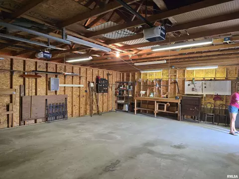 Other - 452 E Chestnut St, Canton, IL 61520 photo 18 of 20