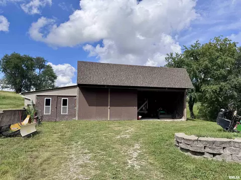 Exterior - 12740 N 1050th Rd, Macomb, IL 61455 photo 6 of 6