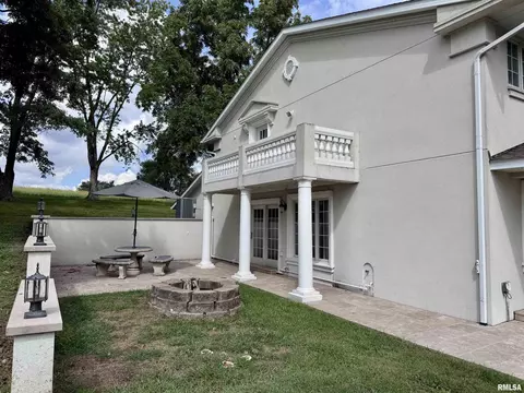 Exterior - 12740 N 1050th Rd, Macomb, IL 61455 photo 3 of 6