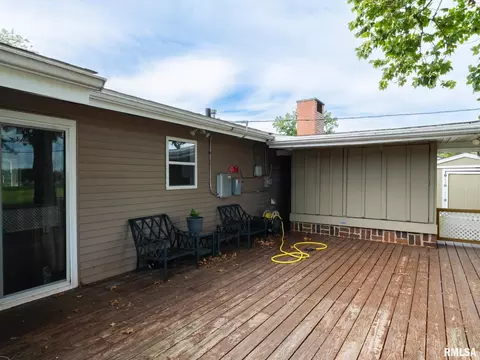 Exterior - 1201 Eagle Ave, Washington, IL 61571 photo 7 of 7