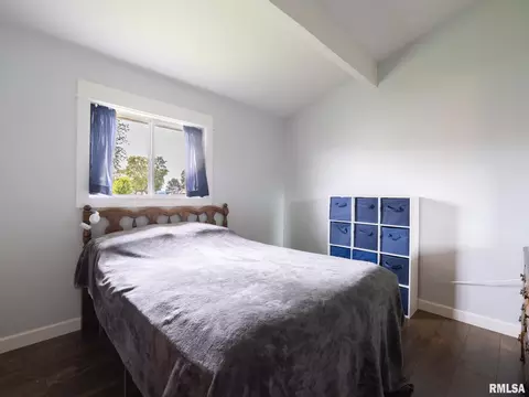 Bedroom - 1201 Eagle Ave, Washington, IL 61571 photo 1 of 11