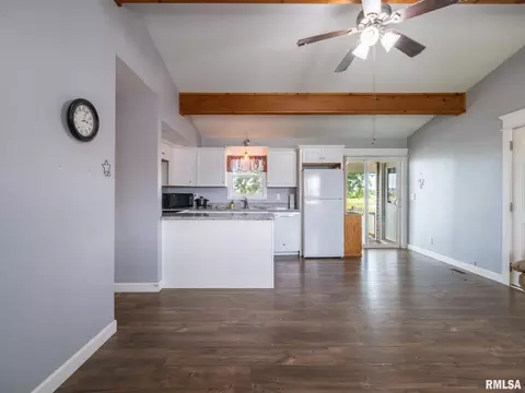 Kitchen - 1201 Eagle Ave, Washington, IL 61571 photo 1 of 4