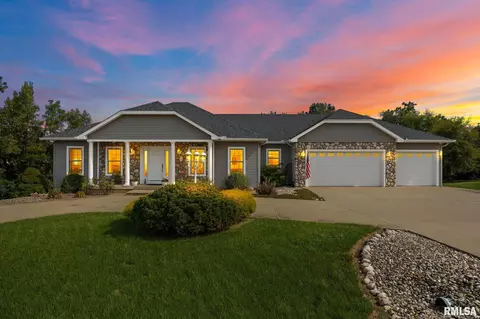 5022 S Diamond Pt, Mapleton, IL 61547