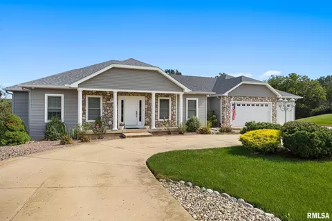 Exterior - 5022 S Diamond Pt, Mapleton, IL 61547 photo 2 of 7