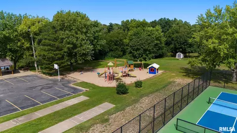 View/Area - 5022 S Diamond Pt, Mapleton, IL 61547 photo 10 of 11