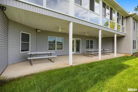 Exterior - 5022 S Diamond Pt, Mapleton, IL 61547 photo 6 of 7