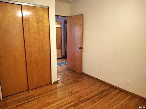Bedroom - 610 Maple St, Canton, IL 61520 photo 11 of 11