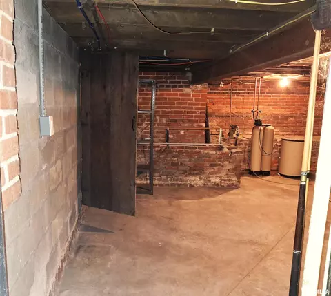 Other - 610 Maple St, Canton, IL 61520 photo 9 of 13