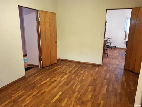 Bedroom - 610 Maple St, Canton, IL 61520 photo 3 of 11