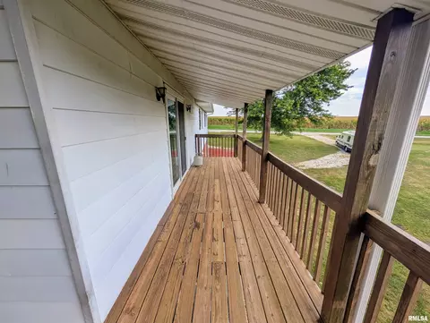 Exterior - 7860 E 1100th St, Macomb, IL 61455 photo 8 of 9
