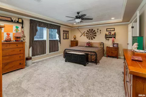 Bedroom - 1390 Woolard Rd, Eldorado, IL 62930 photo 1 of 5