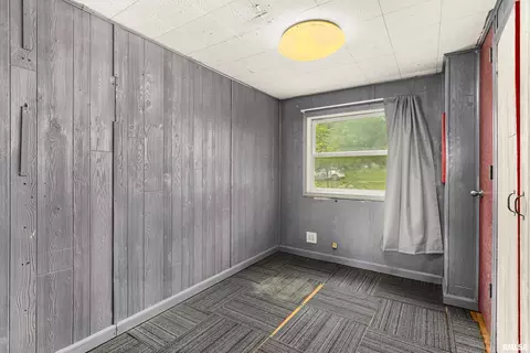 Bedroom - 8671 Timber Rd, Kewanee, IL 61443 photo 10 of 14