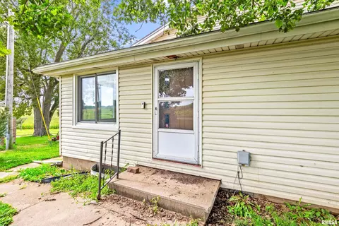 Exterior - 8671 Timber Rd, Kewanee, IL 61443 photo 2 of 25