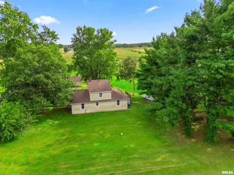 Exterior - 8671 Timber Rd, Kewanee, IL 61443 photo 9 of 25