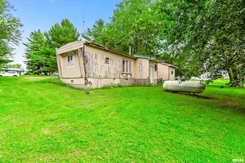 Exterior - 8671 Timber Rd, Kewanee, IL 61443 photo 15 of 25