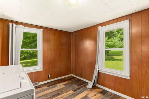 Bedroom - 8671 Timber Rd, Kewanee, IL 61443 photo 1 of 14