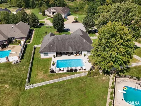View/Area - 1509 Chart Hills Dr, Marion, IL 62959 photo 1 of 6