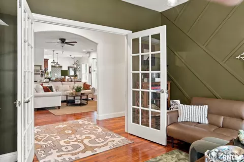 Entry Way - 1509 Chart Hills Dr, Marion, IL 62959 photo 8 of 11
