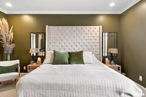 Bedroom - 1509 Chart Hills Dr, Marion, IL 62959 photo 3 of 8