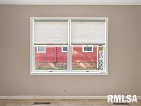 Other - 417 S 12th St, Herrin, IL 62948 photo 1 of 15