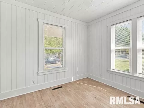 Other - 417 S 12th St, Herrin, IL 62948 photo 2 of 15