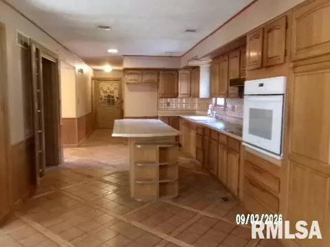 Entry Way - 1213 3rd St, Lacon, IL 61540 photo 1 of 2