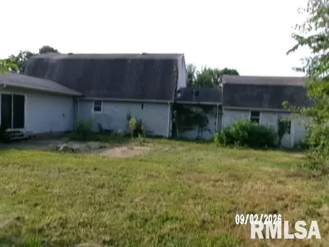 Exterior - 1213 3rd St, Lacon, IL 61540 photo 4 of 5