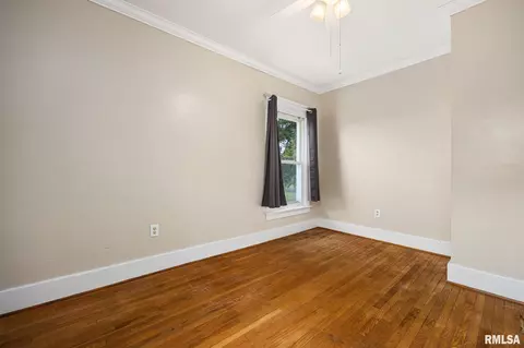 Bedroom - 205 W Burton Ave, Eureka, IL 61530 photo 7 of 12