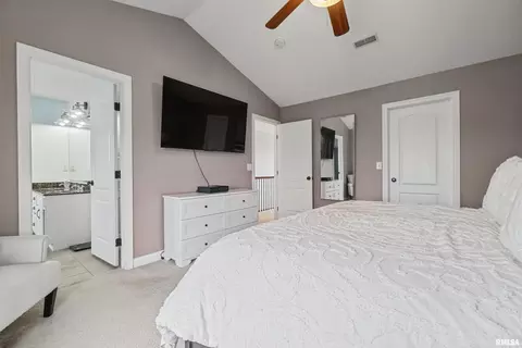 Bedroom - 4009 W Fall Leaf Ct, Dunlap, IL 61525 photo 3 of 7
