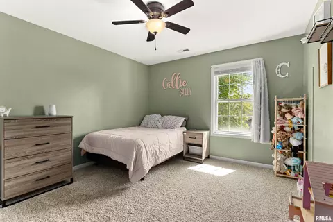 Bedroom - 2418 W Chase Dr, Dunlap, IL 61525 photo 4 of 8