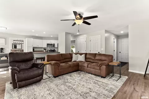 Other - 2418 W Chase Dr, Dunlap, IL 61525 photo 7 of 17