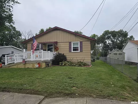Other - 1246 E Ash St, Canton, IL 61520 photo 2 of 18