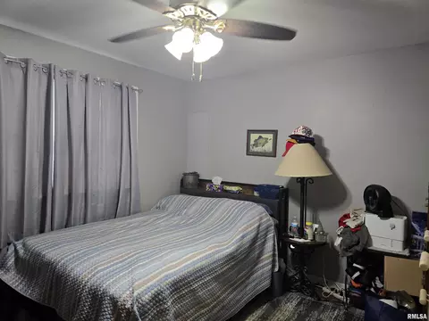 Bedroom - 1246 E Ash St, Canton, IL 61520 photo 5 of 5