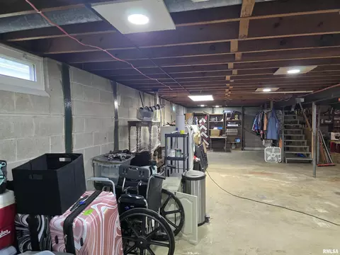 Other - 1246 E Ash St, Canton, IL 61520 photo 14 of 18
