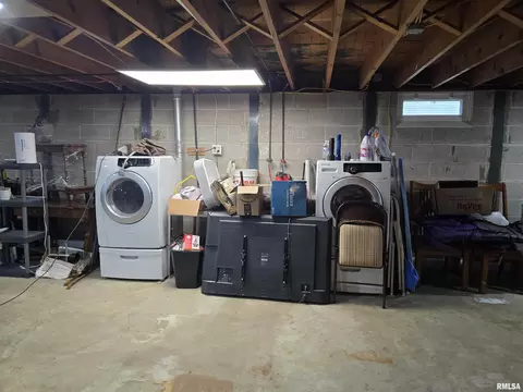 Other - 1246 E Ash St, Canton, IL 61520 photo 16 of 18