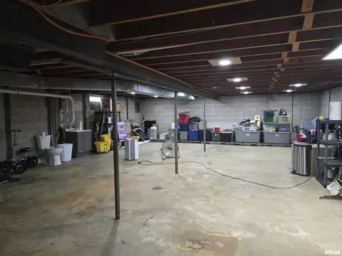Other - 1246 E Ash St, Canton, IL 61520 photo 15 of 18