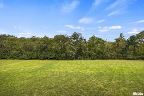 Exterior - 114 Eagle Rdg, Washington, IL 61571 photo 6 of 9