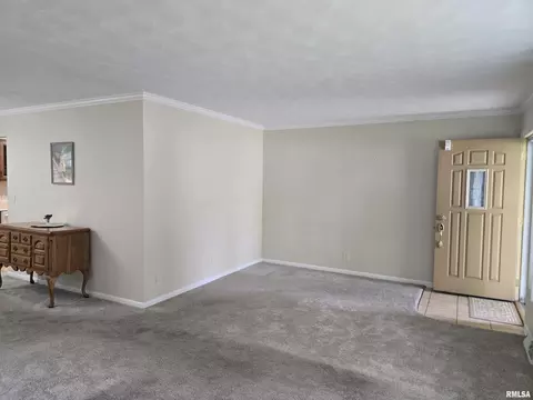 Other - 216 Gettysburg Dr, Canton, IL 61520 photo 1 of 11