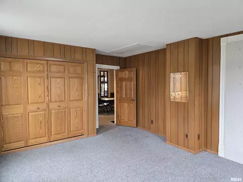 Bedroom - 543 Custer Pl, Canton, IL 61520 photo 1 of 2