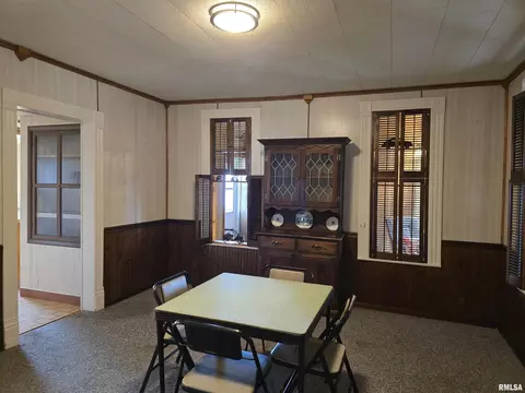 Dining - 543 Custer Pl, Canton, IL 61520 photo 4 of 4
