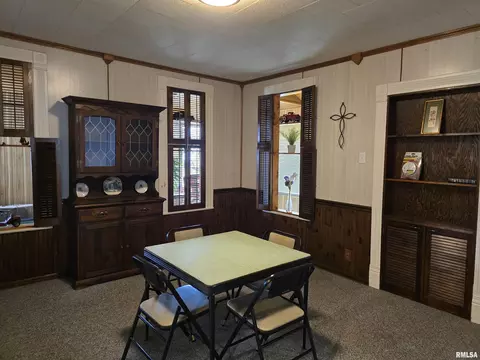 Dining - 543 Custer Pl, Canton, IL 61520 photo 3 of 4