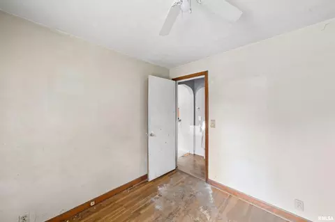 Bedroom - 708 S Main St, Morton, IL 61550 photo 11 of 12