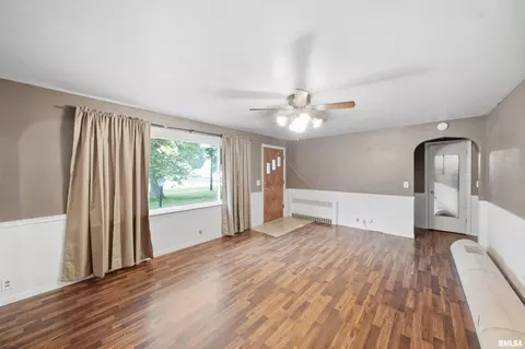 Living - 708 S Main St, Morton, IL 61550 photo 2 of 2