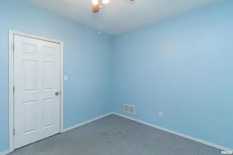 Bedroom - 705 S Spruce St, Delavan, IL 61734 photo 3 of 8