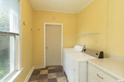 Other - 705 S Spruce St, Delavan, IL 61734 photo 5 of 7