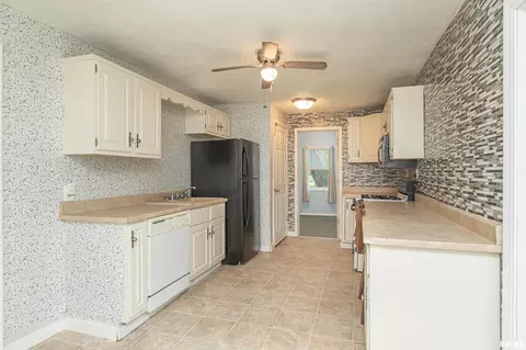Kitchen - 705 S Spruce St, Delavan, IL 61734 photo 1 of 3